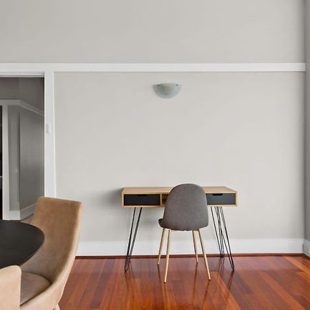 Huge Harbour View Apartment In Historic Home Cité de Cité de Sydney Extérieur photo