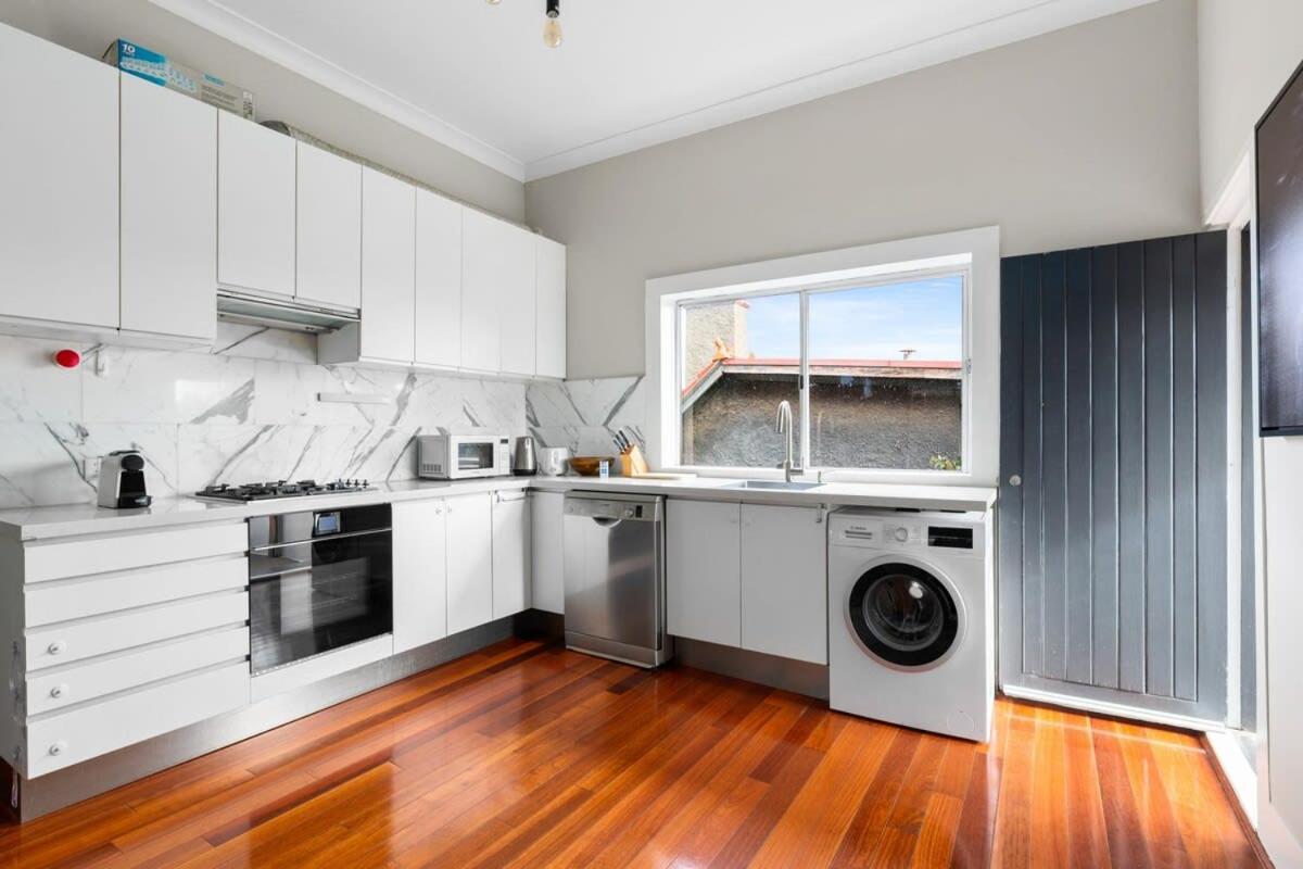 Huge Harbour View Apartment In Historic Home Cité de Cité de Sydney Extérieur photo